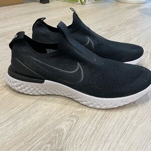 Nike Men's Epic Phantom React FK size 10 new